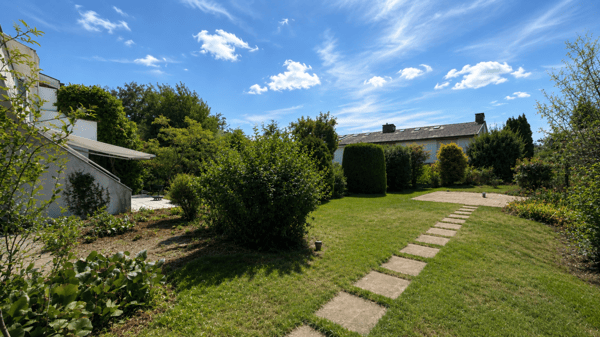 Reiheneckhaus mit grossem Garten und viel Gestaltungspotenzial 15