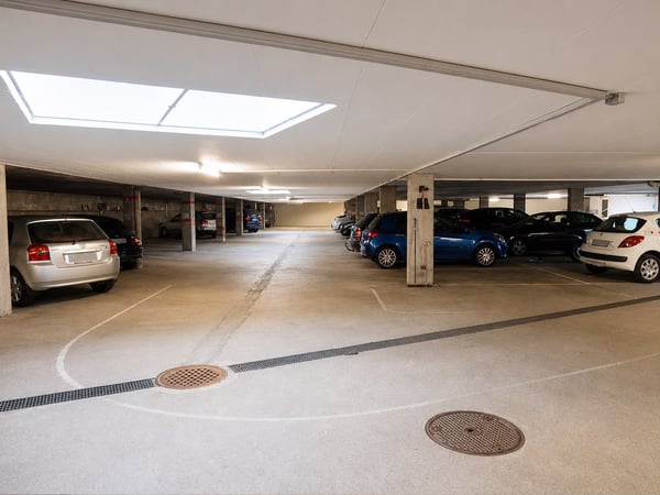 Bern Wankdorf - Einstellhallenplatz 3