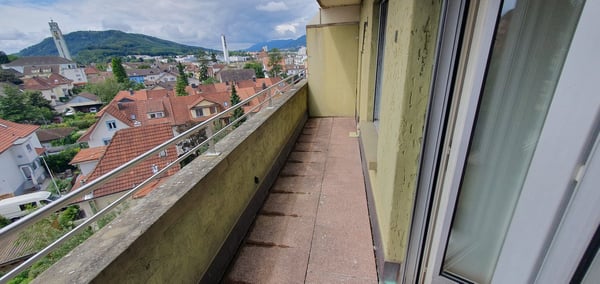 Charmante 1.5-Zimmer-Attikawohnung mit Balkon und Aussicht in Olten 5