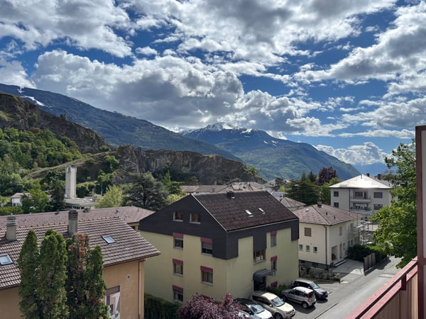 Appartement lumineux à Sion 11