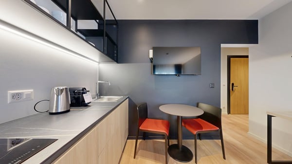 Nonanteneuf appart hōtel Genève Plainpalais - Studio City View 7