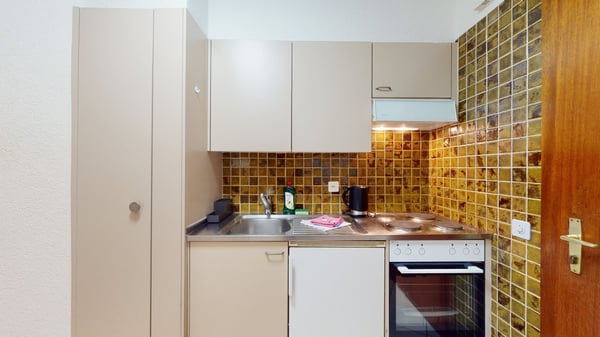 Studio spacieux dans un joli quartier à Sierre 10