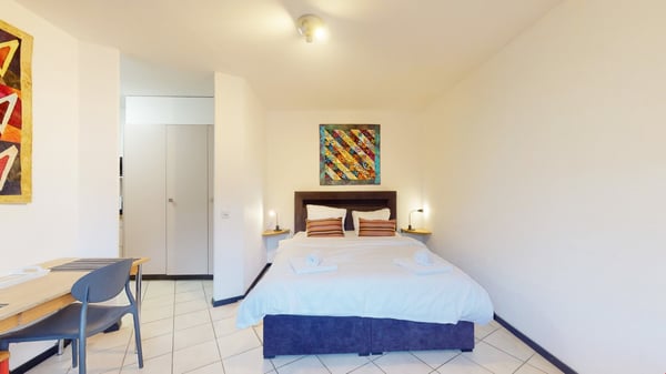 Studio spacieux dans un joli quartier à Sierre 6
