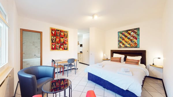 Studio spacieux dans un joli quartier à Sierre 1