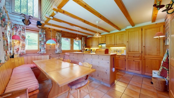 À la saison - Splendide chalet, entouré de verdure, aux Marécottes 5