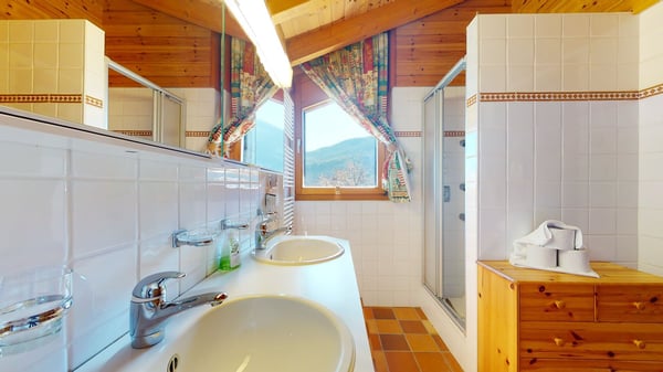 À la saison - Splendide chalet, entouré de verdure, aux Marécottes 10