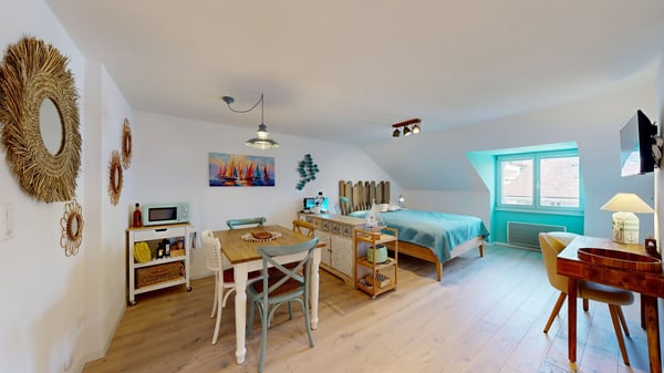 Charmant studio meublé au cœur d'Estavayer 1