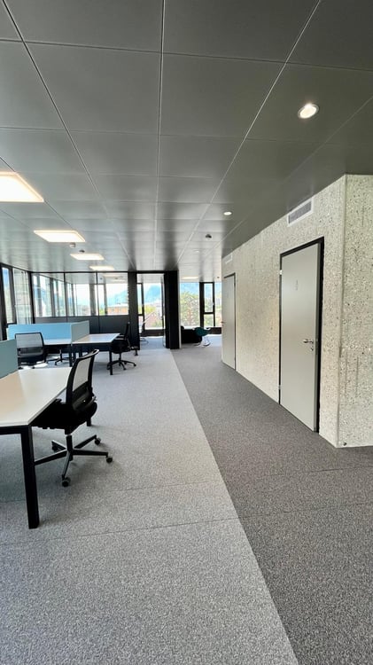 Bureau fermé, meublé et équipé, au sein d'un espace de travail partagé 7