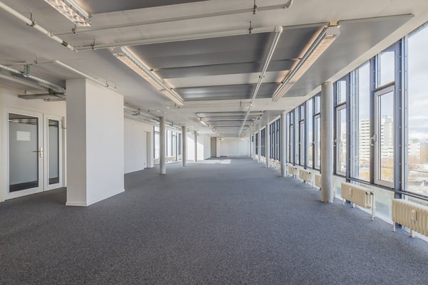 IHRE GEWERBEFLÄCHE IM ATTIKA 3