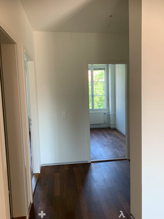 Charmante 4-Zimmer-Wohnung in ruhiger Lage von Biel 5