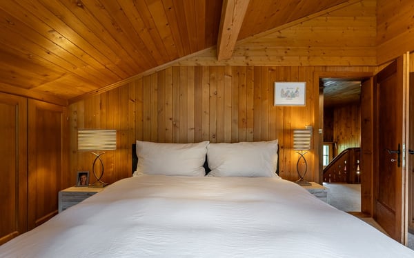 Charmantes Chalet an ruhiger Lage mit einmaliger Aussicht 9