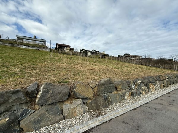 Grundstück an sonniger Hanglage 4