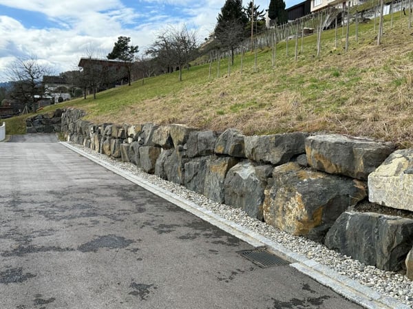 Grundstück an sonniger Hanglage 2