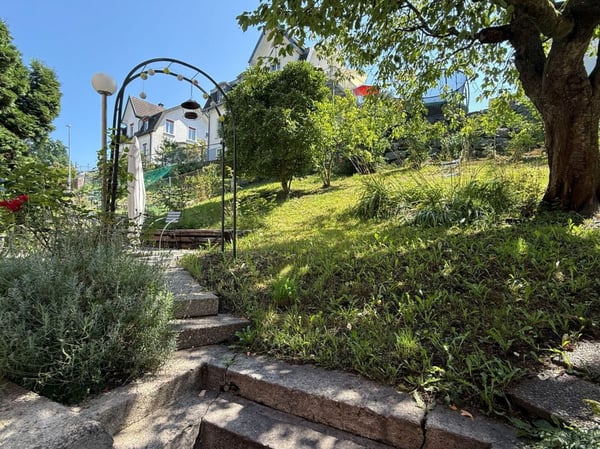 1.5-Zimmer/1. OG Wohnung mit Seesicht, neu renoviert 5