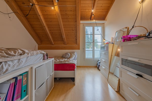 Charmante 4.5-Zimmer-Maisonettewohnung mit grosser Galerie 9
