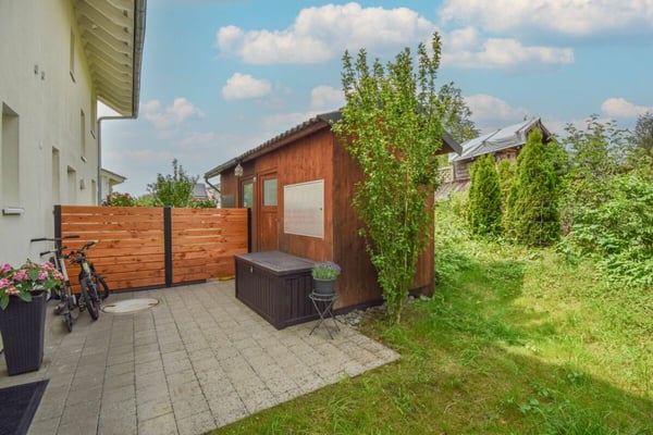 Doppeleinfamilienhaus an familienfreundlicher Lage in Riedt bei Erlen 21