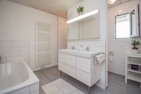 Doppeleinfamilienhaus an familienfreundlicher Lage in Riedt bei Erlen 15