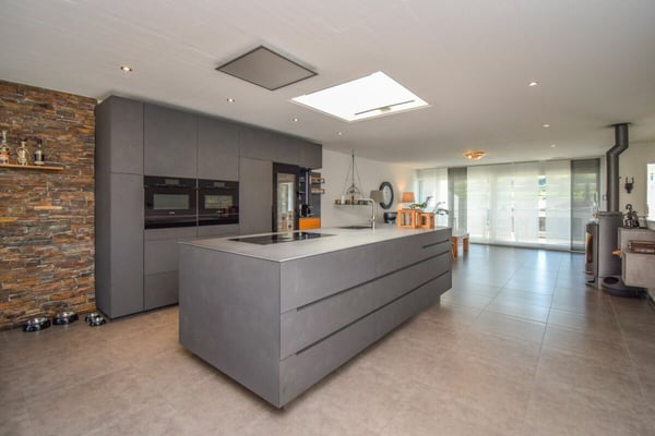 1.5-Zimmer-Einfamilienhaus mit Pool an idyllischer Lage in Riedt bei Erlen 10