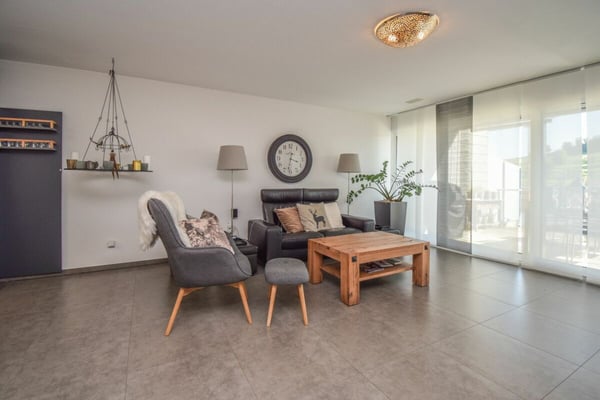 1.5-Zimmer-Einfamilienhaus mit Pool an idyllischer Lage in Riedt bei Erlen 6