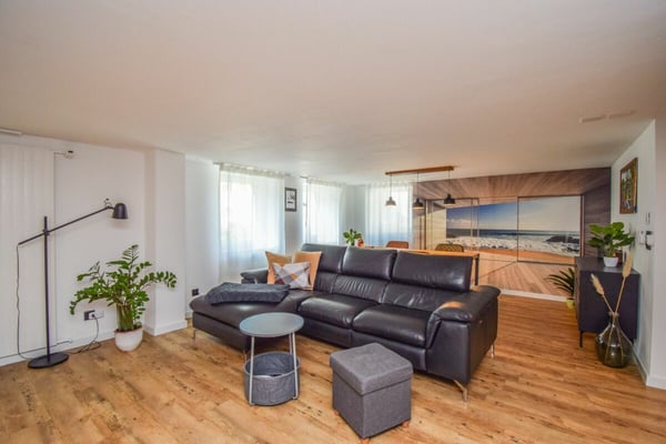 8.5-Zimmer-Einfamilienhaus mit modernem Ausbau und nachhaltiger Technik 6