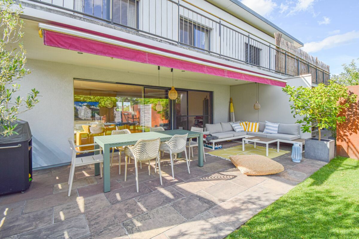 Modernes 5.5-Zimmer-Doppeleinfamilienhaus an familienfreundlicher Lage in Amriswil
