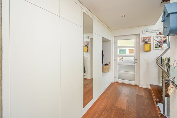 Modernes 5.5-Zimmer-Doppeleinfamilienhaus an familienfreundlicher Lage in Amriswil 12