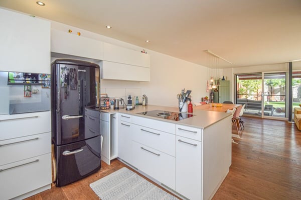 Modernes 5.5-Zimmer-Doppeleinfamilienhaus an familienfreundlicher Lage in Amriswil 9