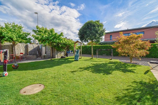 Modernes 5.5-Zimmer-Doppeleinfamilienhaus an familienfreundlicher Lage in Amriswil 24