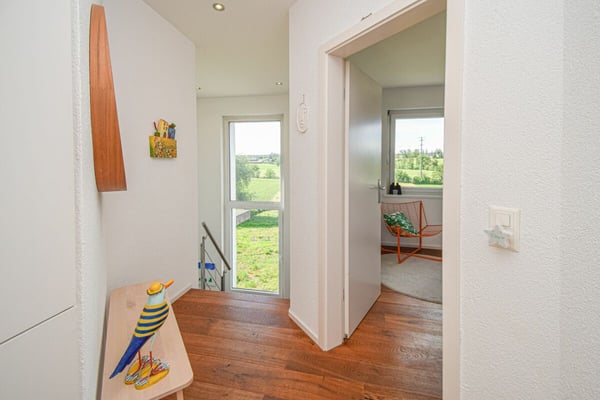 Modernes 5.5-Zimmer-Doppeleinfamilienhaus an familienfreundlicher Lage in Amriswil 14