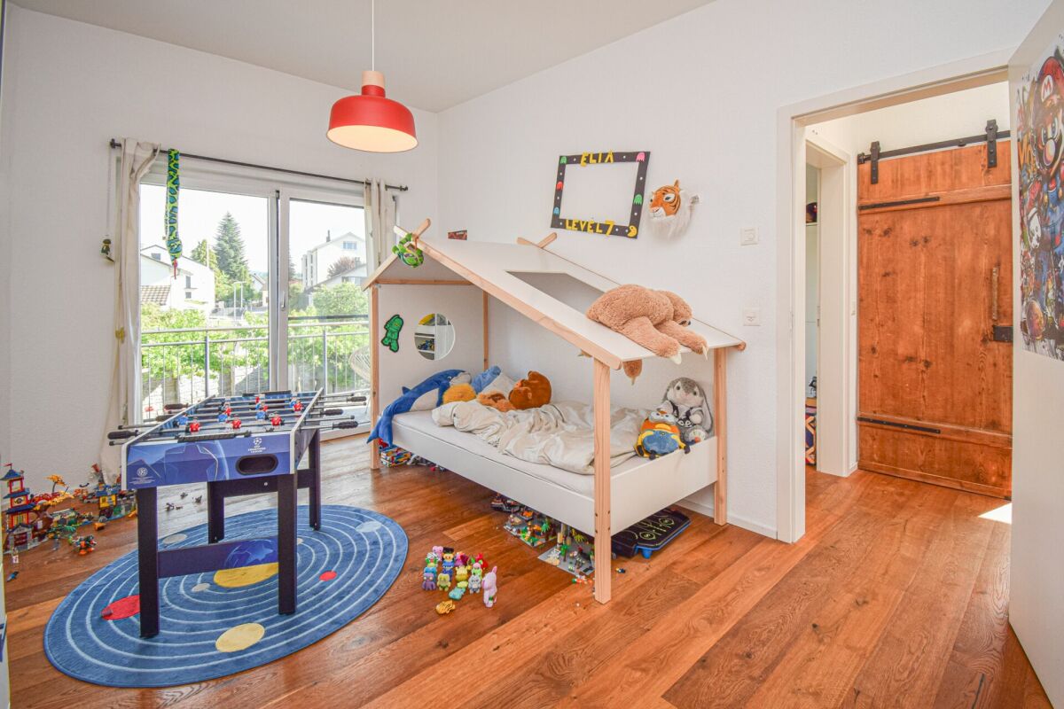 Modernes 5.5-Zimmer-Doppeleinfamilienhaus an familienfreundlicher Lage in Amriswil