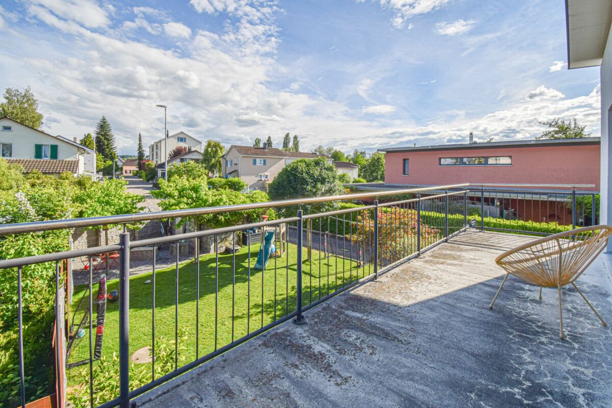 Modernes 5.5-Zimmer-Doppeleinfamilienhaus an familienfreundlicher Lage in Amriswil