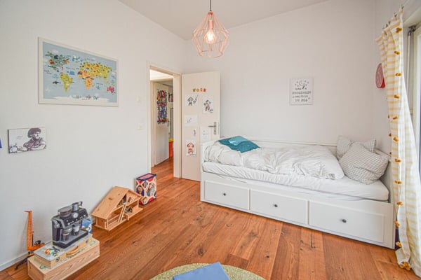 Modernes 5.5-Zimmer-Doppeleinfamilienhaus an familienfreundlicher Lage in Amriswil 19