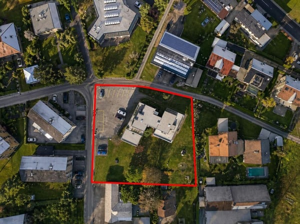Grosszügige 5.5-Zimmer-Wohnung an familienfreundlicher Lage in Erlen 3