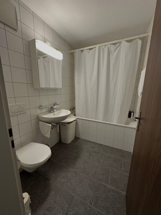 Helle 2,5-Zimmer Wohnung mit Blick ins Grüne, 3. OG 7