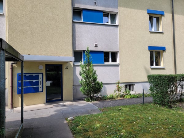 Gemütliche 2-Zimmer-Wohnung mit Balkon in Buchs AG 3