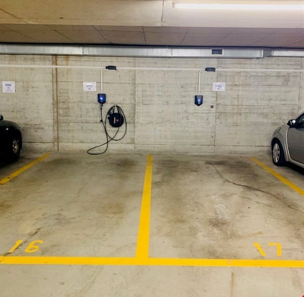 Tiefgaragenparkplätze 6