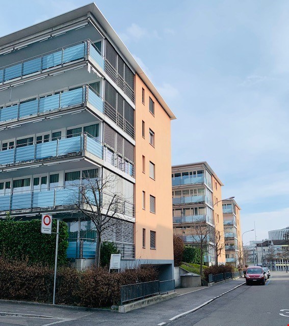 Tiefgaragenparkplätze 1
