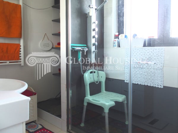 Appartamento accattivante e moderno / Charmante moderne Wohnung 8