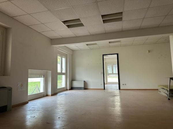 Spazi per uffici 270 16