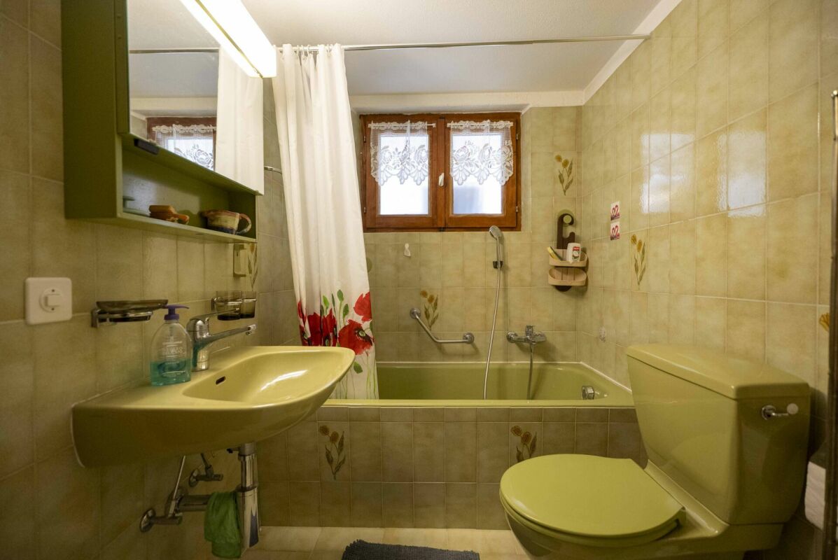 Vendiamo confortevole casa in stile rustico a Mugena