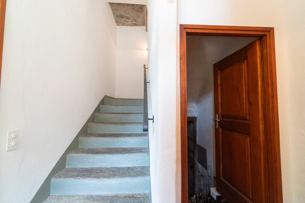 Affittiamo originale casa rustica a Locarno/Solduno 7