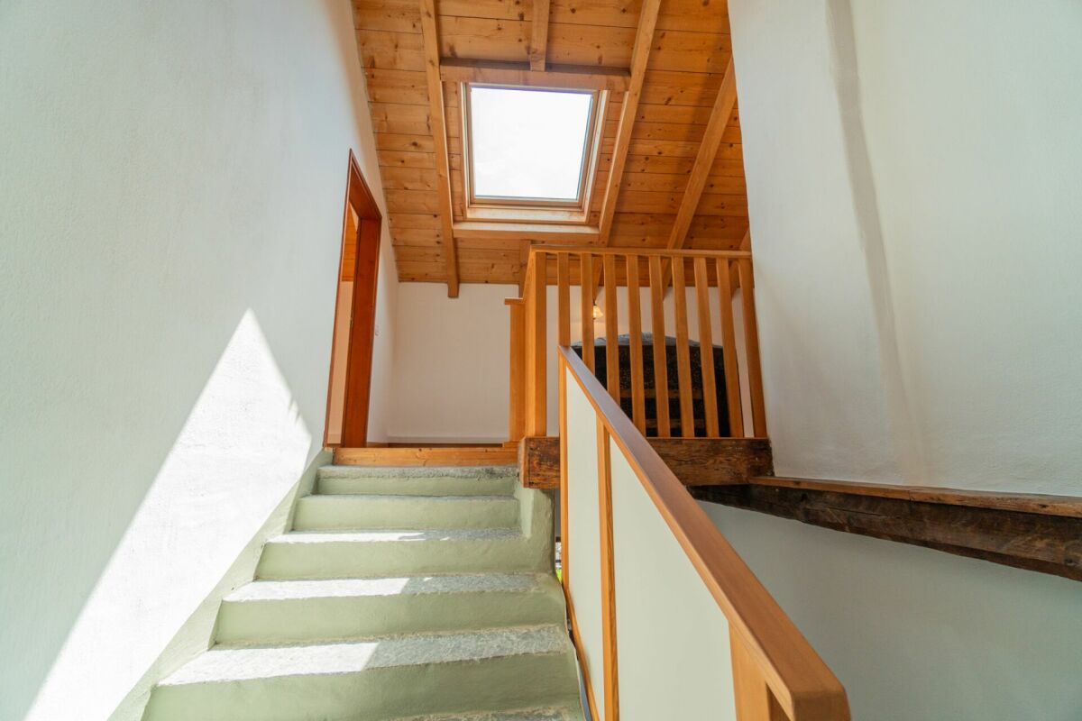 Wir vermieten ein rustikales 6-Zimmer-Haus in Locarno/Solduno