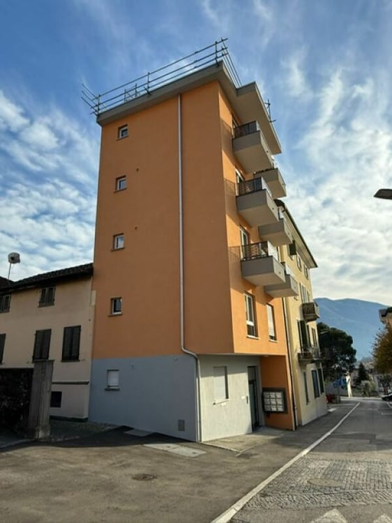 Wir vermieten frisch renovierte möblierte Einzimmerwohnungen 11