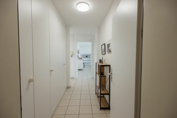 Vendiamo a Novazzano grande 5.5 locali per attività commerciale 4