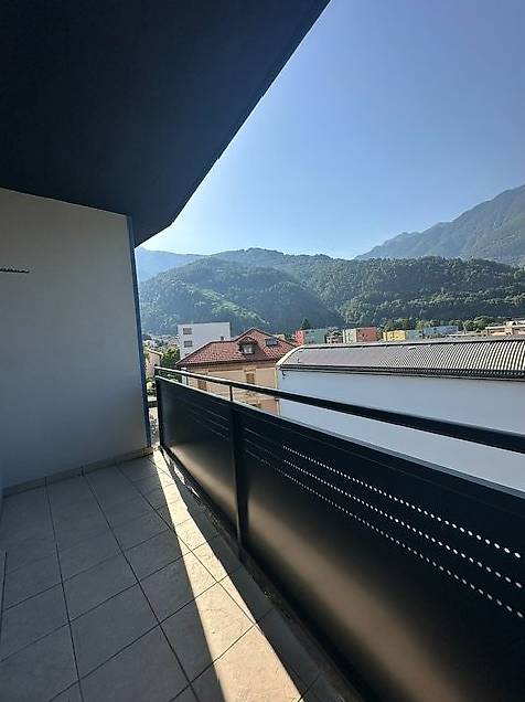 Bellinzona: affittasi bel 4.5 in zona tranquilla vicina EOC 3