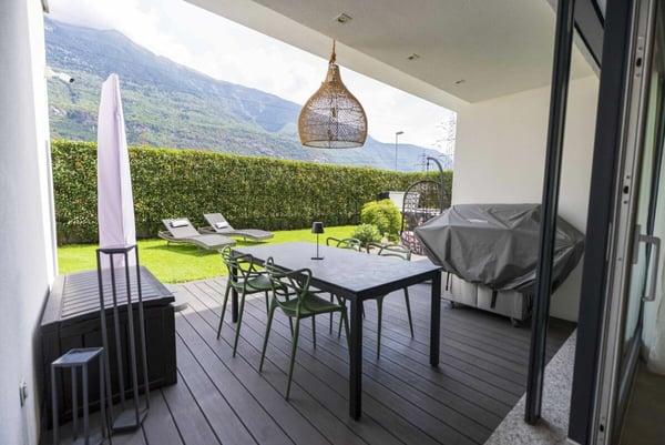 Wir verkaufen eine moderne und komfortable Villa mit Garten 4