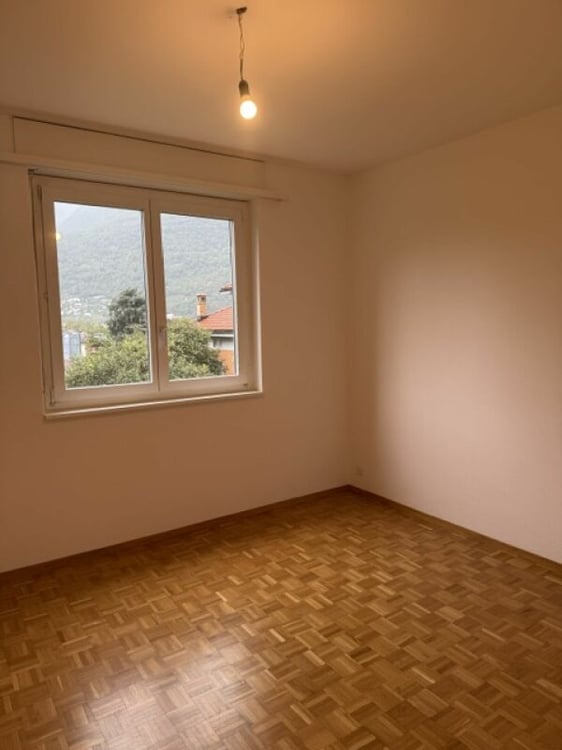 Bellissimo 3.5 locali in via Rompeda a Bellinzona 11