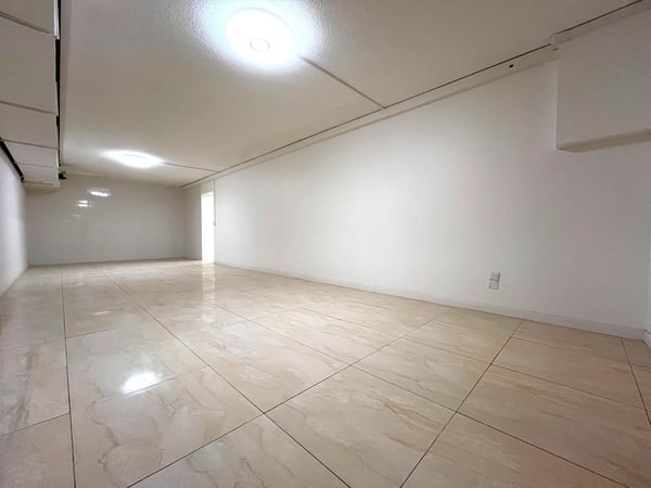 Surface commerciale de 200 m² à louer - Emplacement premium à Lausanne 2
