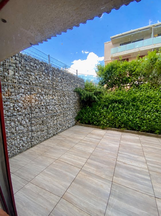 Charmant appartement de 2 pièces avec terrasse à Romont 6