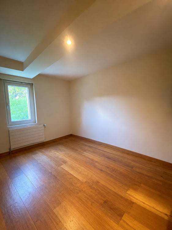 Charmant appartement de 2 pièces avec terrasse à Romont 3